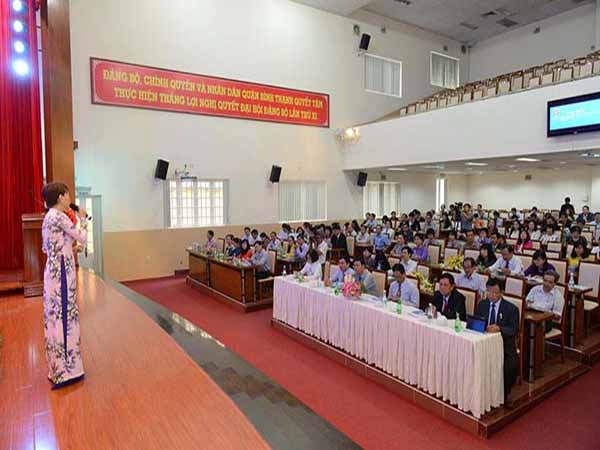 Cường Khanh tại Đại Hội Doanh Nghiệp Bình Thạnh 2016