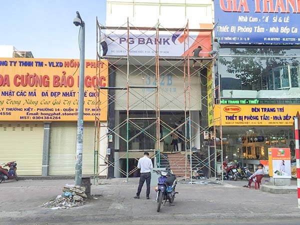 bảng hiệu