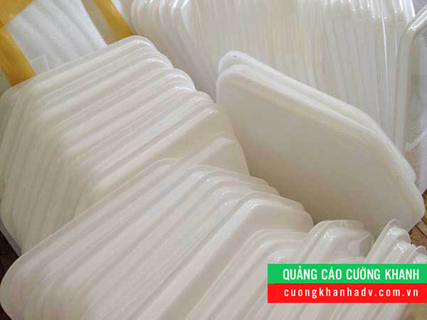 hộp đèn hút nổi