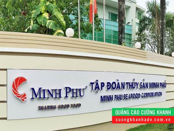 chữ nổi mica