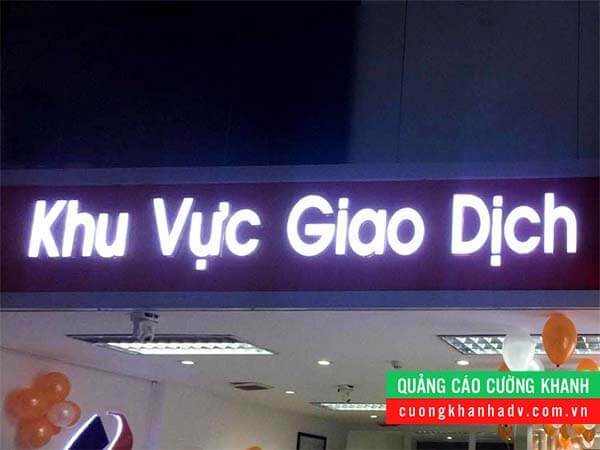chữ nổi mica