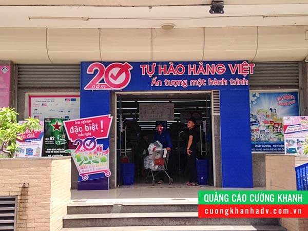 hộp đèn hút nổi