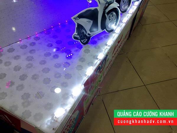 mô hình led trúng xe co.opmart