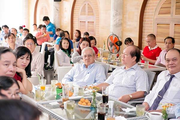 cafe doanh nhân hội doanh nghiệp quận 11