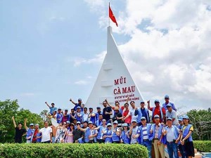 Cường Khanh cùng hành trình Caravan Tây Đô 2018