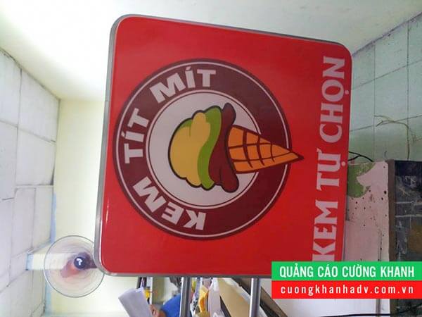 hộp đèn hút nổi