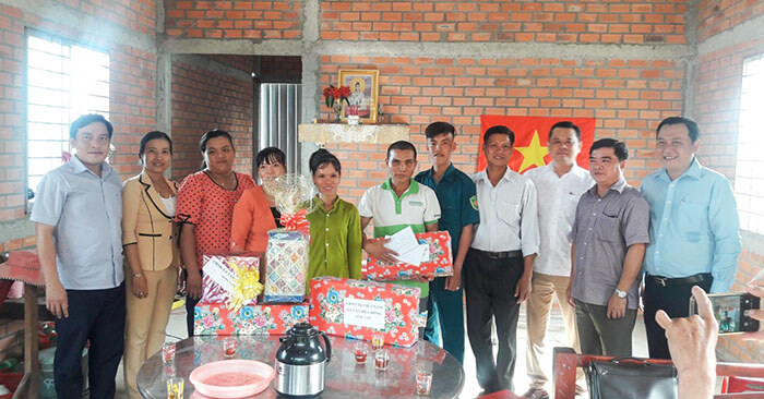 cường khanh trao nhà tình nghĩa tại tiền giang