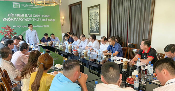 họp hội nghị ban chấp hành khóa 4
