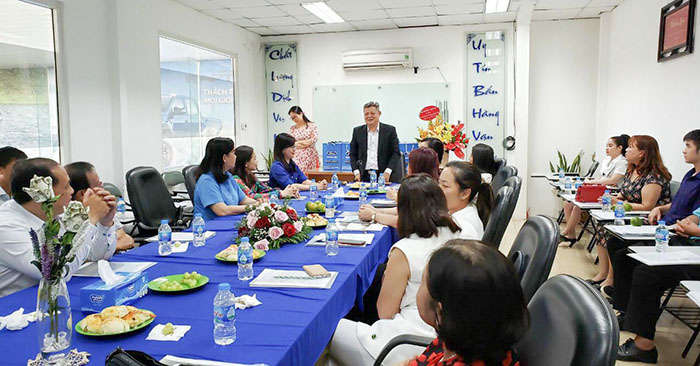 chuyến thăm công ty thương mại tây ô tô