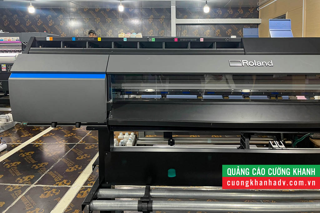 Hình ảnh máy in Roland tại xưởng Cường Khanh