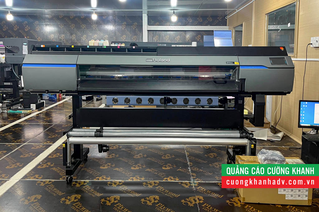 Hình ảnh máy in Roland tại xưởng Cường Khanh